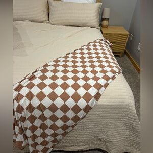 Little Sleepies Oversized Cloud Blanket Adult Bamboo blanket caramel Checks
